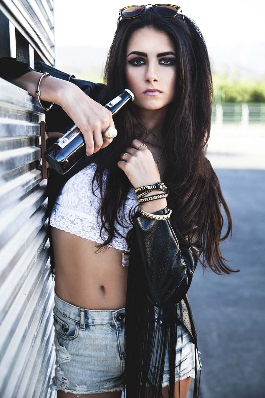 Sassy girls’s look of the day — catch her live in Rome