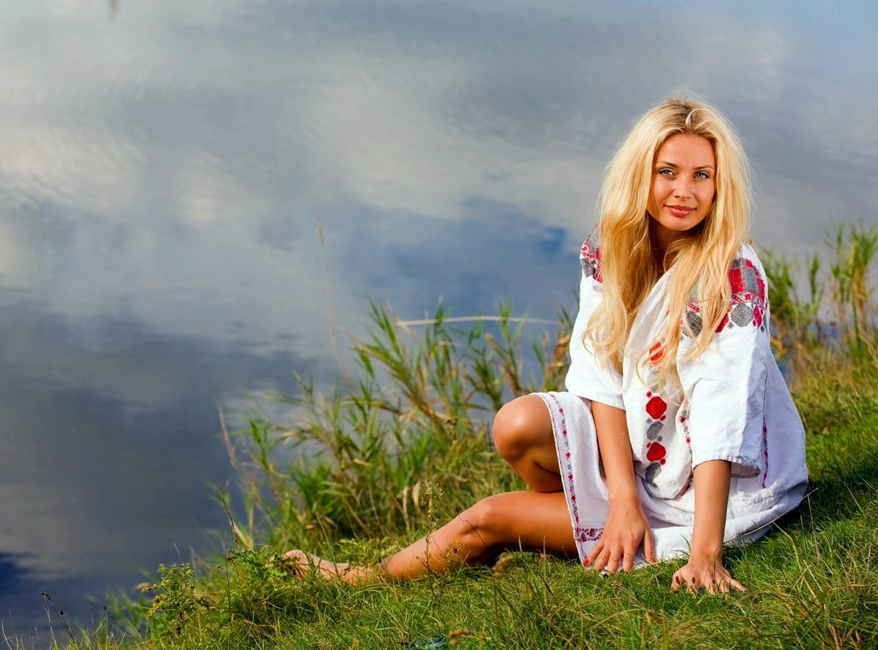 Sexy girl Slavic girls in Rome